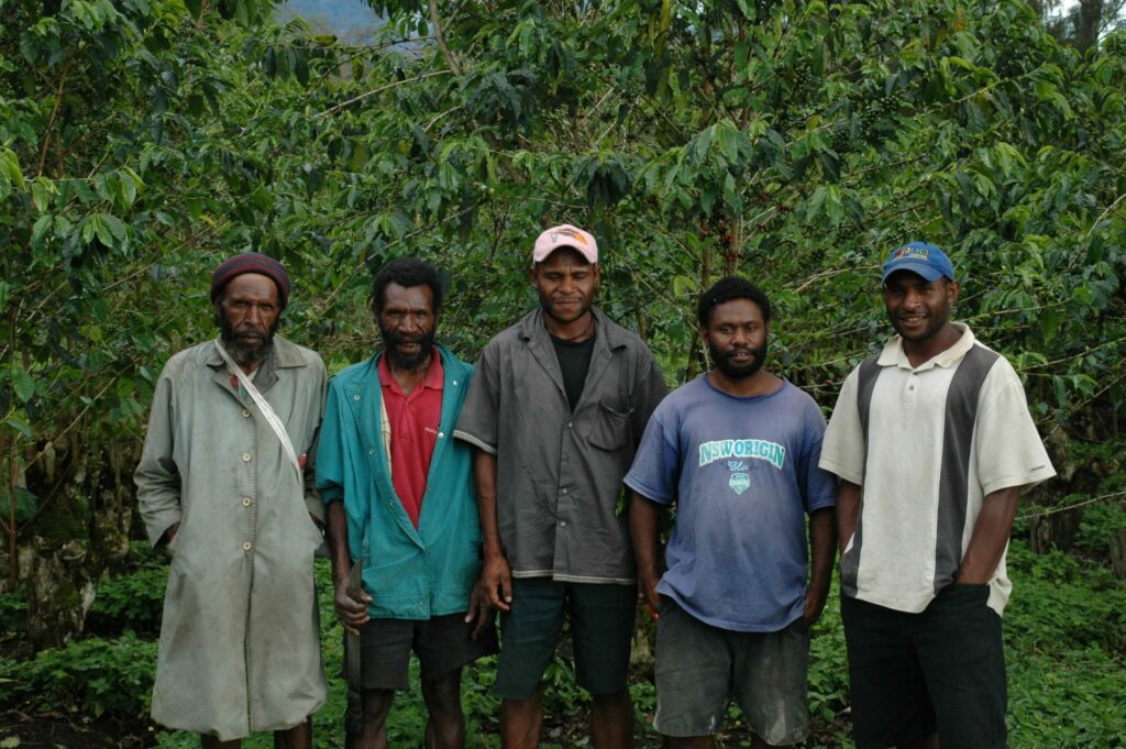 Saisonaler-Kaffee-Papua-Neuguinea-DSC_3703-scaled.jpg